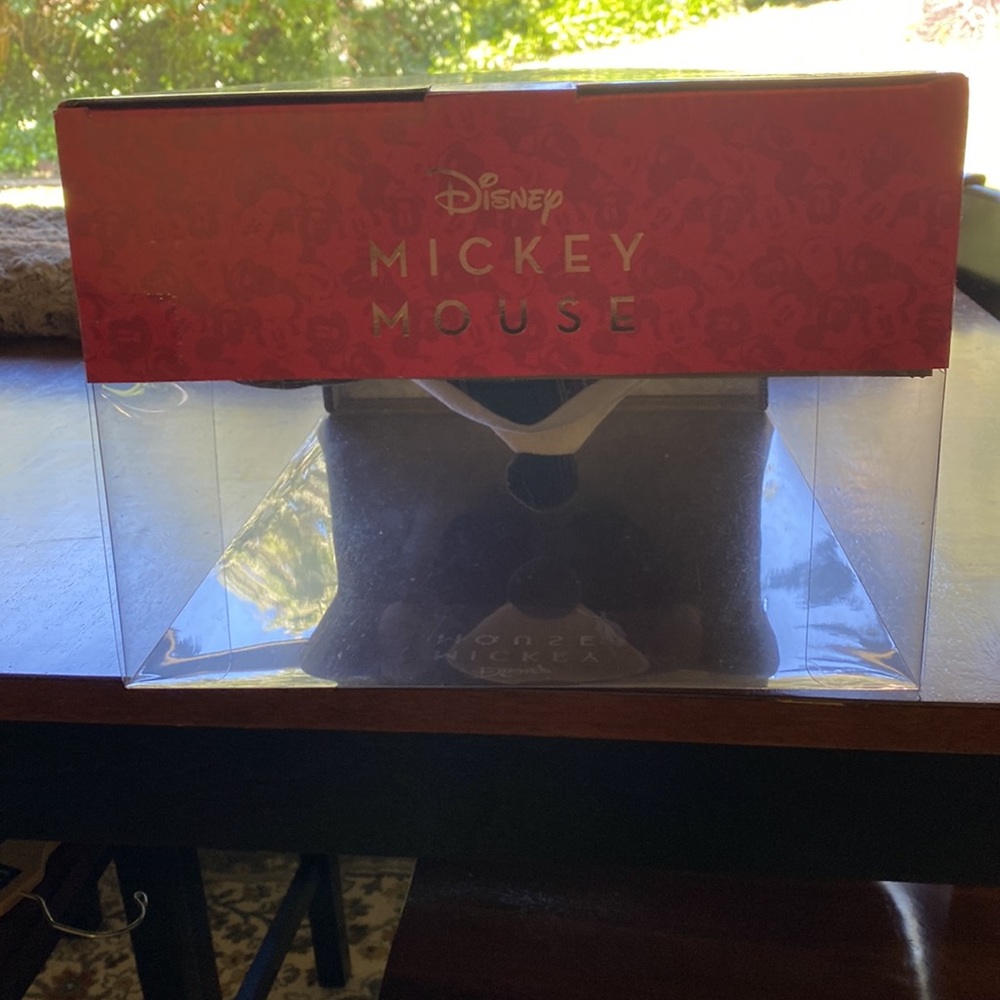 2020 Disney Mickey Mouse Special Edition #12 - Picture 3 of 7